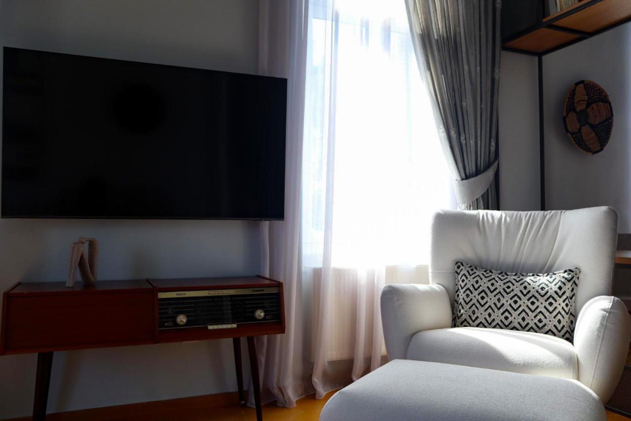 Thiseas Luxury Apartment Aten Exteriör bild
